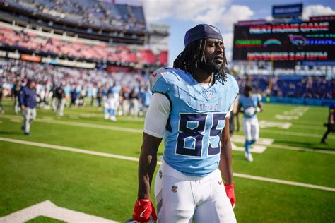 Tennessee Titans Start-Sit: Week 15 Fantasy Advice for Cam Ward, Tony ...
