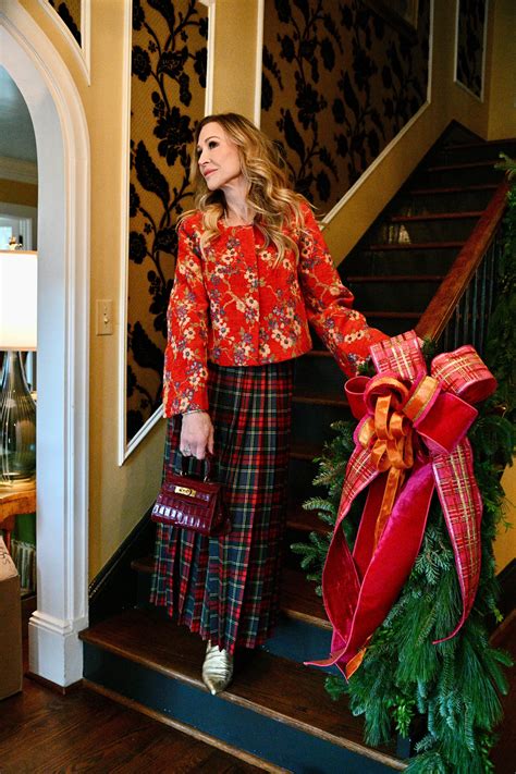 How to Style a Plaid Holiday Skirt Two Different Ways — Crazy Blonde Life