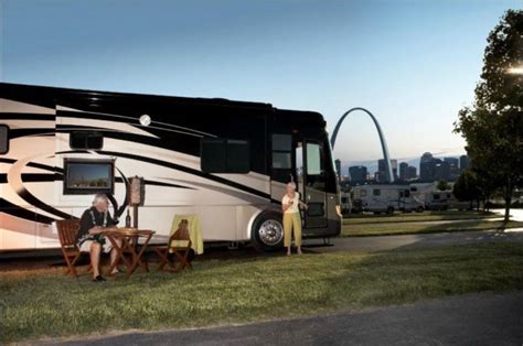 Best Illinois RV Campgrounds: Find Your Perfect Spot