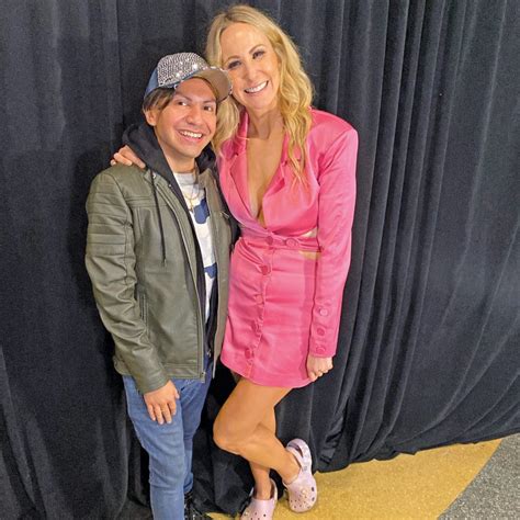 Nikki Glaser: The new it girl of comedy - Out In Jersey media