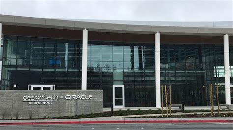 Oracle opens Design Tech High School at its headquarters
