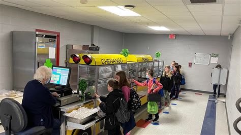 Chenango Forks Elementary School shines light on why breakfast is important