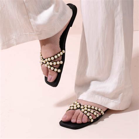 Pearl embellished flats – Dip Your Toes