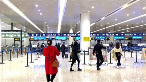 重庆将迎来出入境高峰 今年1月相比去年同期增长270％_腾讯新闻
