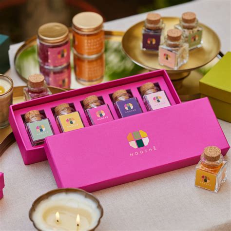 Nooshé Rani Gift Box (Set of 5 Cubes) – Purple Bird | Luxury Indian Gifting