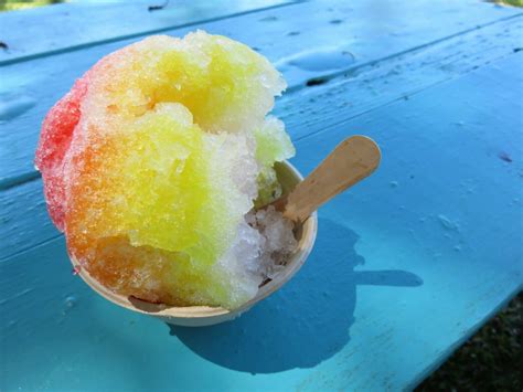 9 Best Shaved Ice Machines: Reviews For Home & Commercial