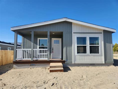 Clayton Tempo: Johnny B Goode - Half Porch