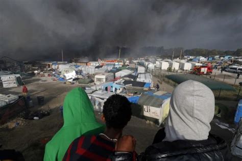 This tragic story of a 26-year-old refugee losing both his legs will ...