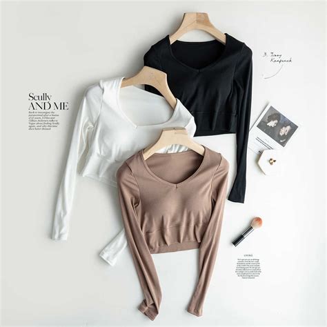 Luna Built-In Bra Long Sleeve Crop Top – Twirl Around World