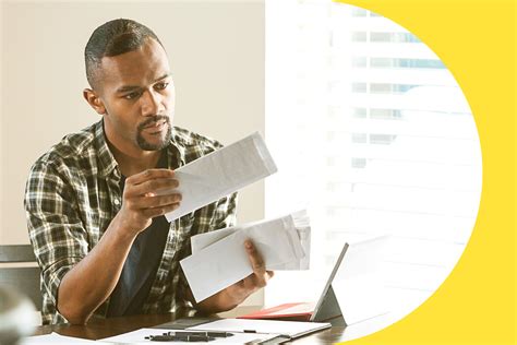 What is a Returned Check Fee? Costs and Prevention | EarnIn