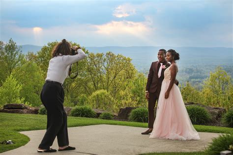 2019 Prom Photos: Pioneer Valley Performing Arts High School at The Log ...