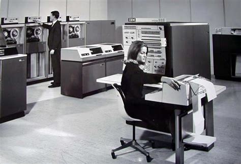 IBM 360 Computer Room 的图像结果