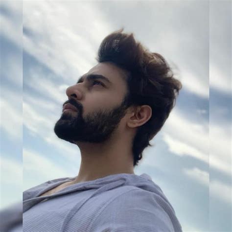 Naagin 3 actor Pearl V Puri flaunts his perfect jawline, and we are so ...