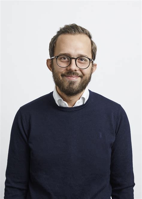 Global Hotel Card→ Send in Seconds