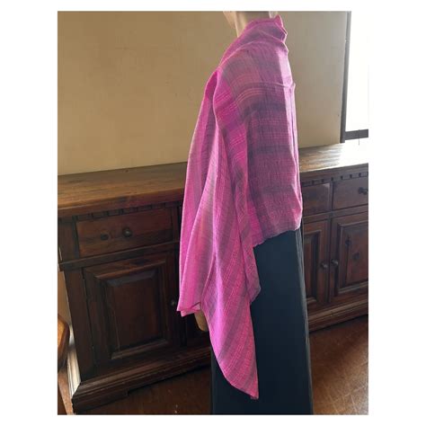 絹・絹真綿手紡ぎ糸入り からみ織り布《フューシャとグレー》| Leno Weave Textile with Hand-Spun Silk ...