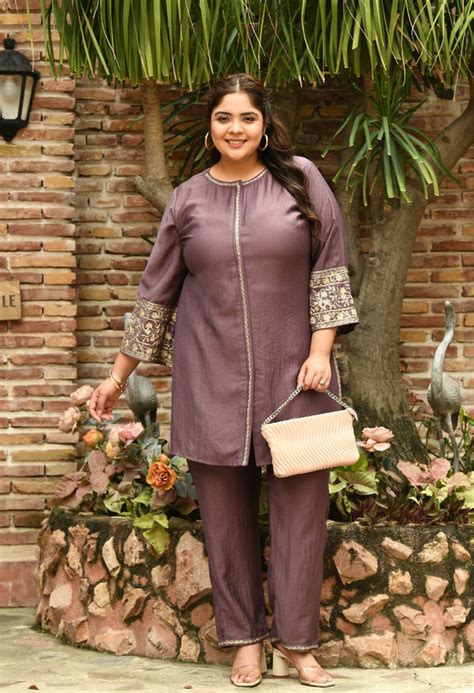 Ethnic Wear & Western Wear Clothing India | Desinoor – DESINOOR.COM