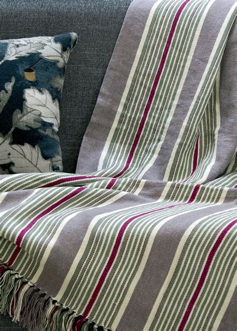 Get Grey Rose Self Fringed Linen Throw at ₹ 1499 | LBB Shop