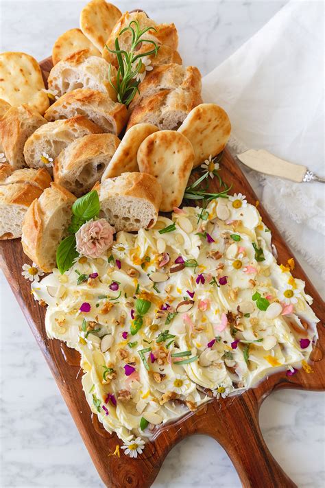 How To Make a Butter Board - Best Appetizers