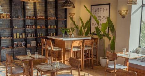 Critic Review for Fab Cafe, Vasant Kunj, Delhi | WhatsHot Delhi NCR