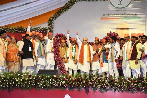 MP: Congress, BJP Pulling Strings to win Malwa-Nimar Region | NewsClick