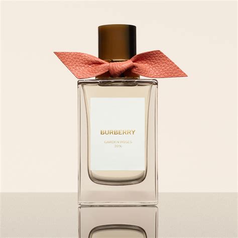 Burberry Signatures Garden Roses Eau de Parfum 100ml | Burberry® Official