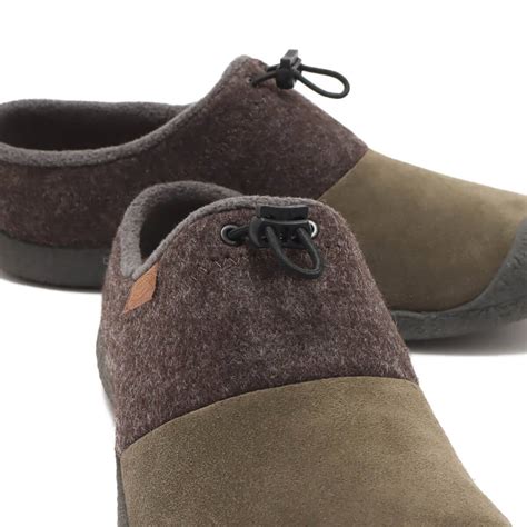 KEEN HOWSER III SLIDE DARK BROWN FELT/CANTEEN（キーン ハウザー 3 スライド-ダークブラウン ...