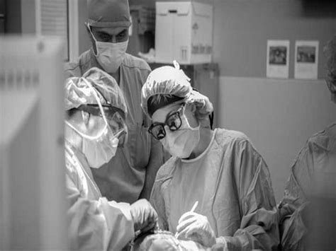 Indian American neurosurgeon sentenced to five years for fraud, illegal ...