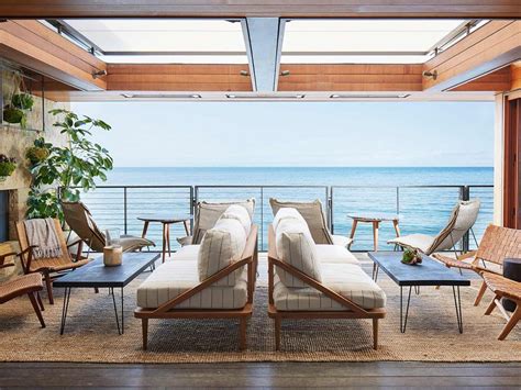 The Ultimate Guide to 23 Group Getaway Ideas in Malibu, California ...