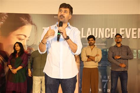 Rashmika Mandanna Shines at The Girlfriend Trailer Launch | The ...