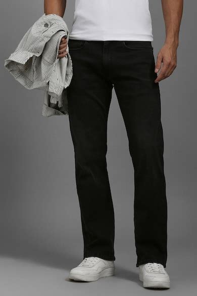 Buy Men Black Light Slim Fit Jeans Online - 39836150 | Louis Philippe