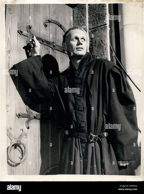 1. Januar 1957 - Verfilmung von Shaw '' St. Joan''. Richard Widmark als ...