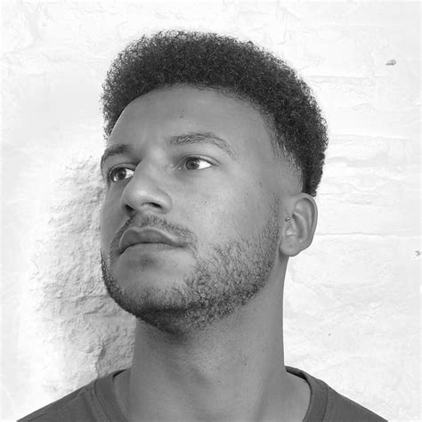 Taper vs. Fade Haircuts for Men: What's the Difference?