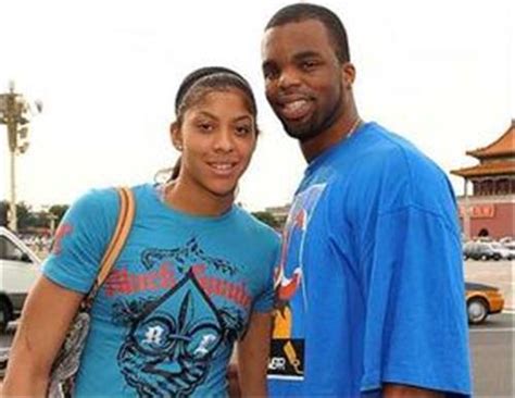 NBA的运动员都娶了模特，WNBA的运动员嫁给了谁？