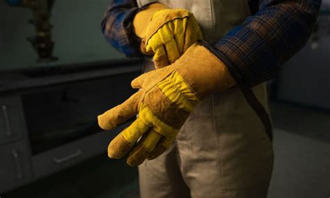 Stay Safe on the Job: Tips for Selecting the Right Work Gloves – My Store