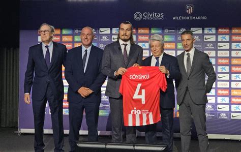 Atlético de Madrid | Así de bien le queda la rojiblanca a Soyuncu: Su ...