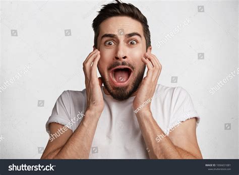 Scared Man 的图像结果