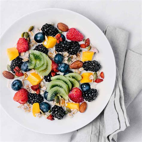 6 Best Sushi Rolls to Order For Low-Calorie Meals - Shape Magazine | Shape