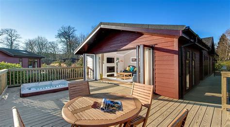 SELF CATERING BREAKS AT RUDDING PARK (Harrogate, Yorkshire) - Lodge ...