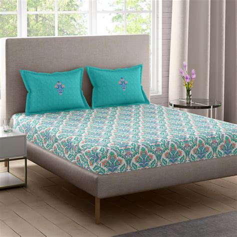 Buy PORTICO Shimmer Cotton 144TC Printed 3Pcs Super King Bedsheet Set ...