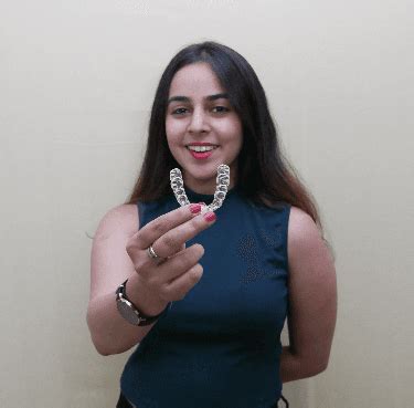 Fix Gap Between Teeth, Teeth Gap Treatment Cost in India - Dezy