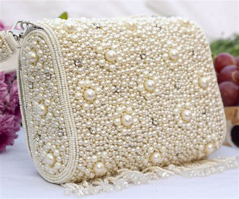 Ilesha Clutch | ADITI GAUTAM – Eena Official