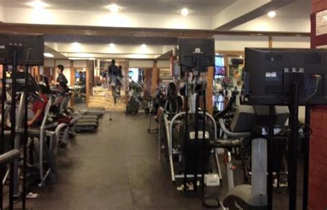 Gyms Near Me in Delhi | Gyms in Delhi | FITPASS