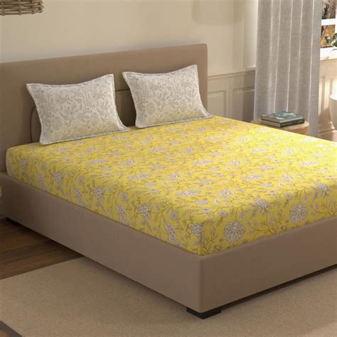 Buy PORTICO Morning Glory Cotton 140TC Floral Printed 3Pcs Queen ...