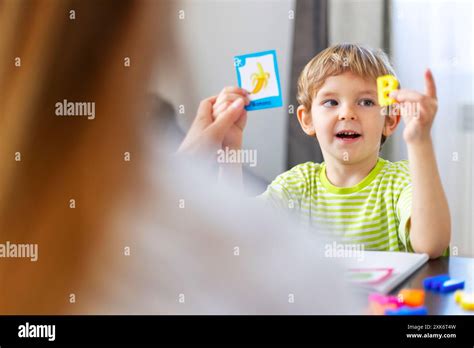 Children Learning 的图像结果