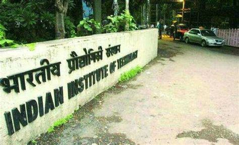 IIT entrance tests to go international | The Times of India