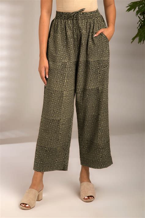 comfort fit cotton printed pants - black beige pattern - maati crafts