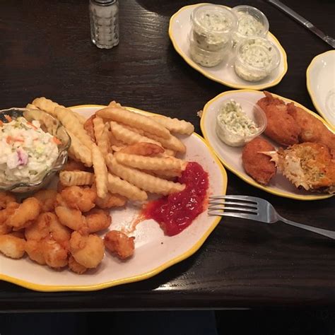 CAREY HILLIARD'S RESTAURANT, Garden City - Restaurant Reviews, Phone ...