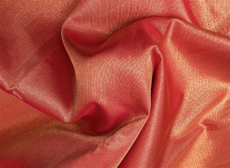 Unraveling the Magic: The Science Behind Tissue Kanchipuram Silk
