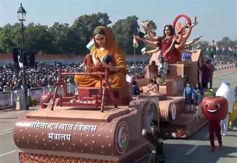 Pics: PM Narendra Modi's turban to desi weapons, 76th Republic Day ...