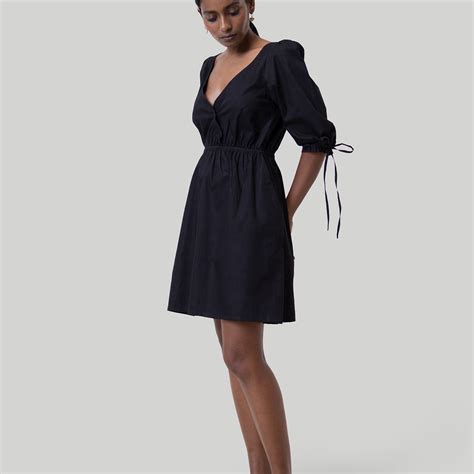 Gathered Elbow Sleeve Short Dress in Black – Reistor